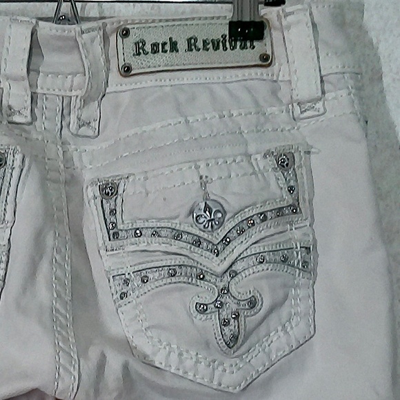 LKNW Rock Revival Celinda Ankle Skinny Jeans Cream,Raw Hem,Bling Fleur De Lis 28 - Picture 5 of 10